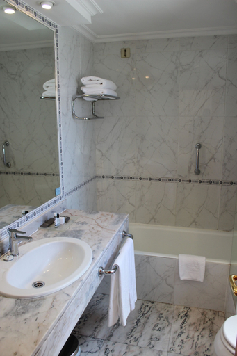 Bathroom 4, Hotel Ciudad de Vigo, Pontevedra