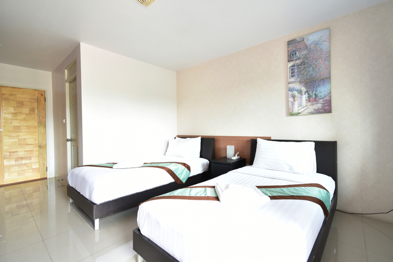 Bedroom 9
