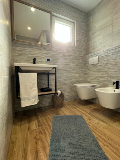Bathroom 4, Vila Vera Seafront Apartments, Selca