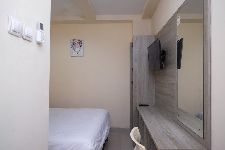 Bedroom 12