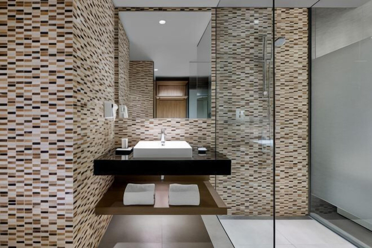Bathroom 18