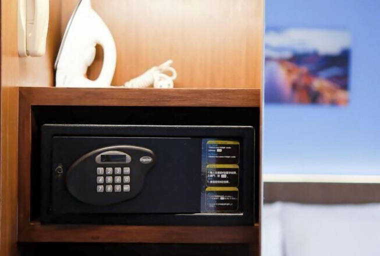 Amenities 30