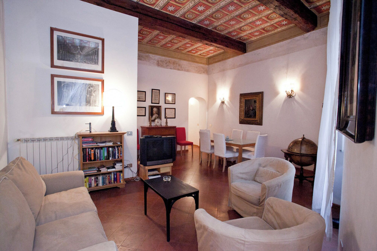 Others 4, Via Giulia Wonderful Apartment , Rome