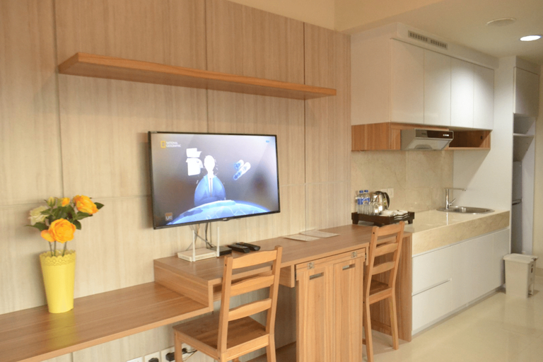 Dining Room 10