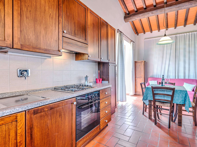 Others 5, A Vineyard Apartment Retreat, Florence