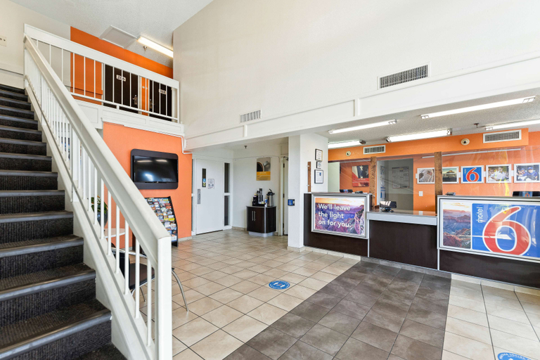 Public Area 3, Studio 6 Tucson, AZ - North, Pima