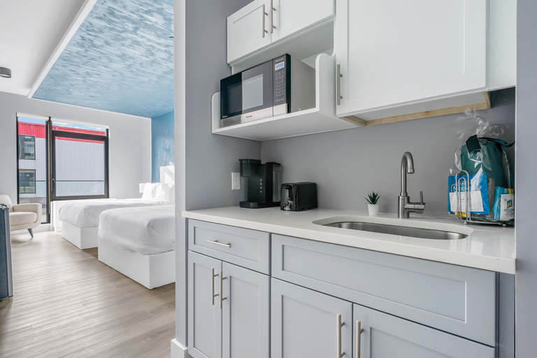 Others 4, Global Luxury Suites at The Arches, New York