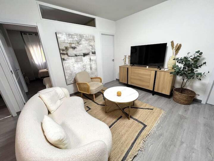Others 5, Apartamento de 3 habitaciones en Rivas, Málaga