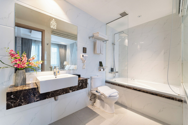 Bathroom 5