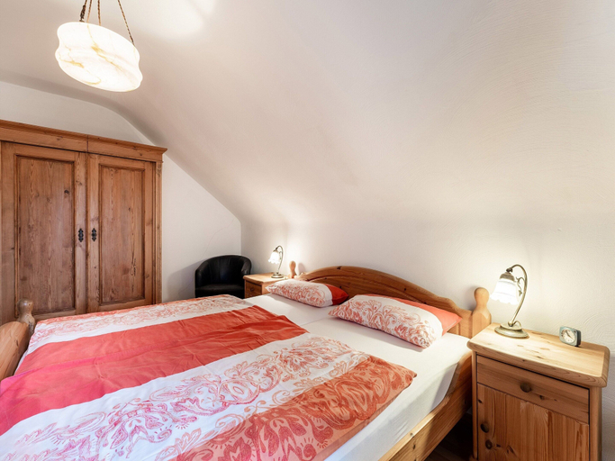 Bedroom 3, Schleiden Wellness Apartment, Euskirchen