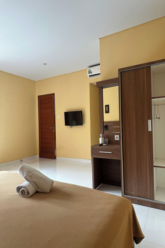 Bedroom 9