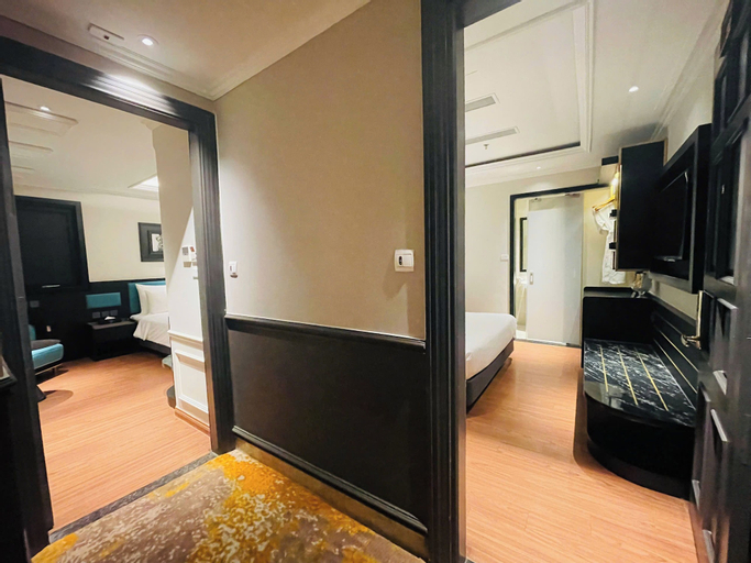 Bedroom 6