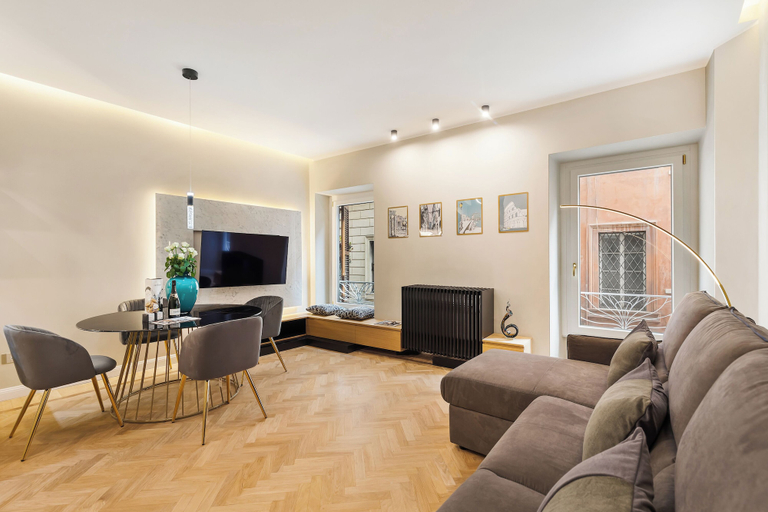 Spanish Steps Apartments, Rome