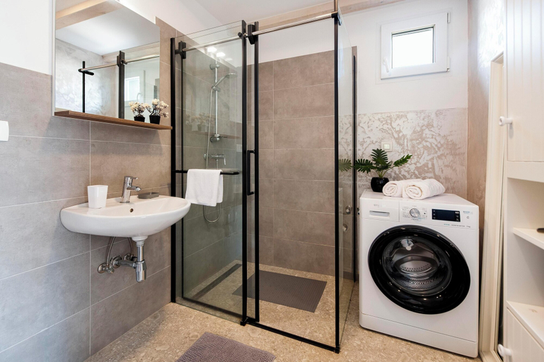 Bathroom 3, Holiday House Sandi, Rovinj