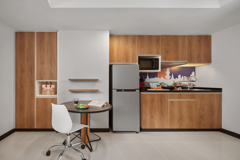 Dining Room 3
