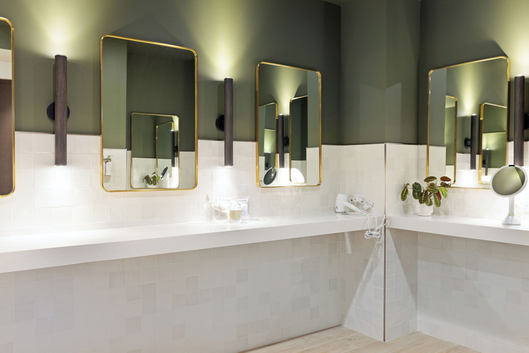 Bathroom 5, Alyeska Resort, Anchorage
