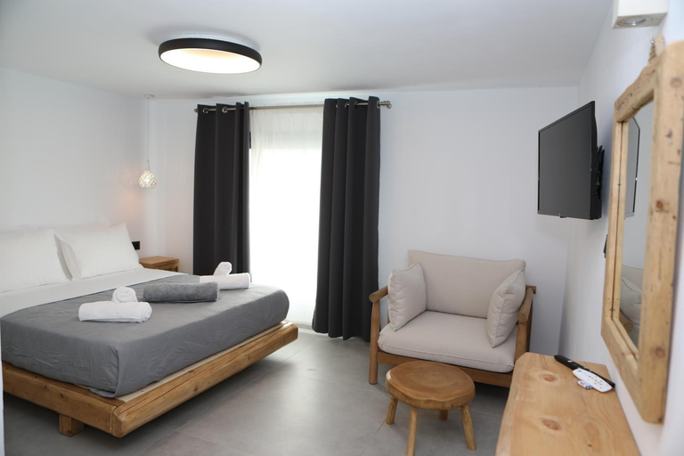 Others 5, White Dream Suites Antiparos, South Aegean