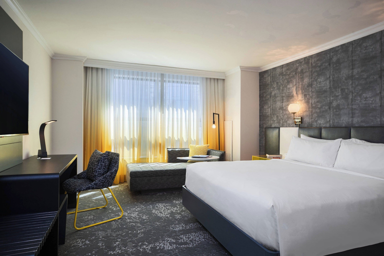 Bedroom 3, Renaissance New York Times Square Hotel by Marriott, New York