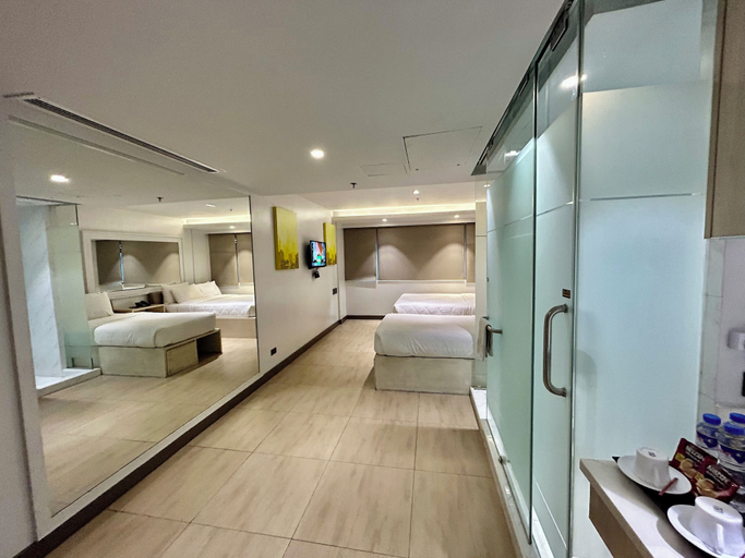 Bedroom 12