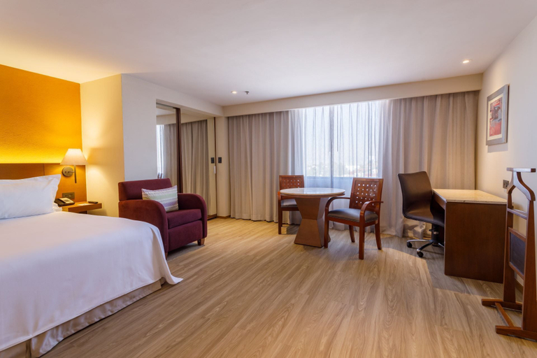 Bedroom 3, Camino Real Aeropuerto, Mexico City