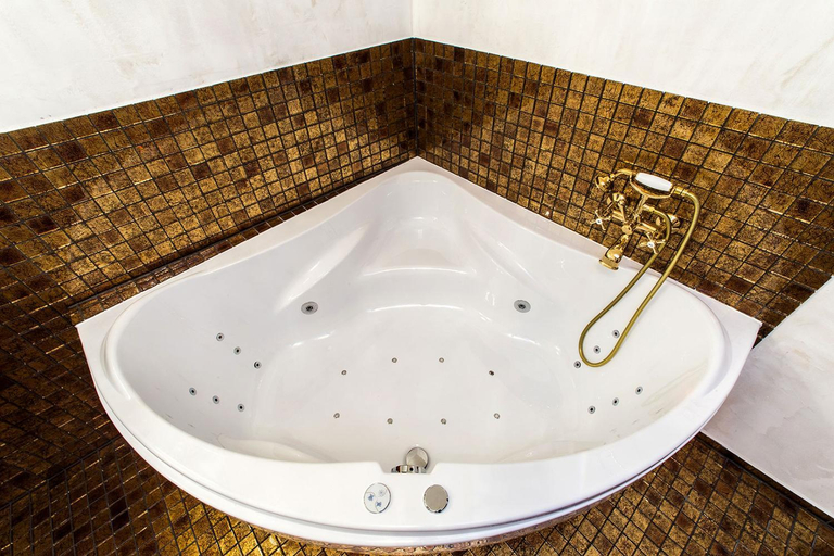 Bathroom 3, Arcadie Hotel & Apartments, Český Krumlov