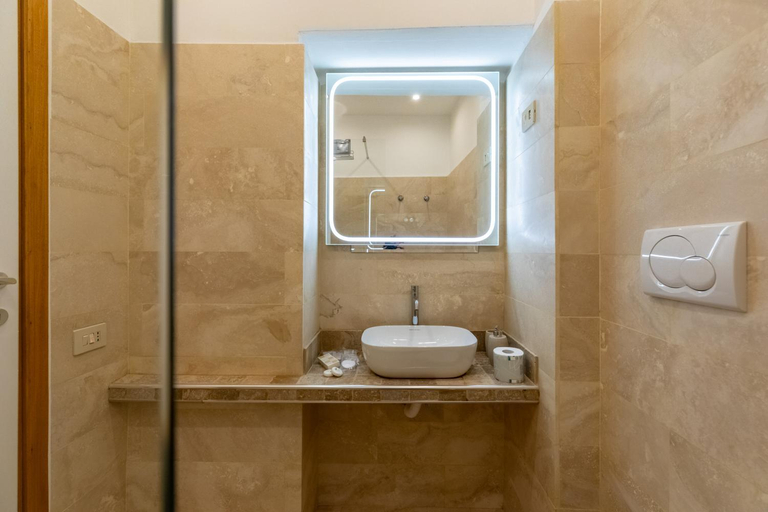 Bathroom 2, Roma Centro Storico Luxury - Via del Corso, Roma