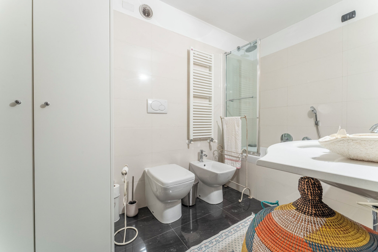 Bathroom 3, Portello Apartment By Geco Vacation Rentals, Genova