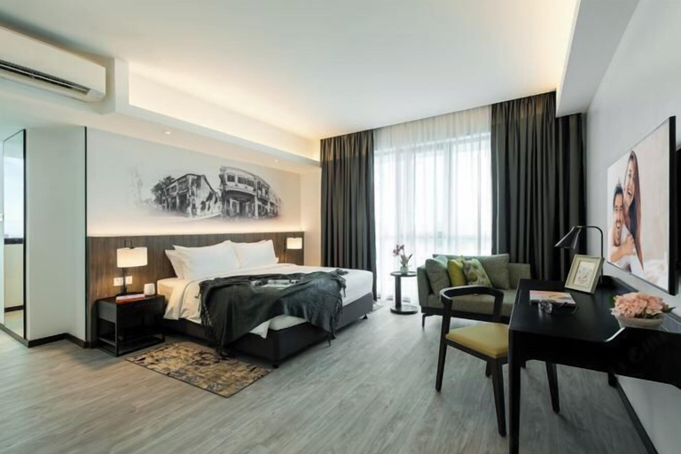 Bedroom 13