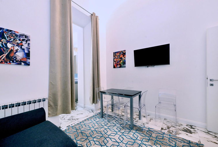 Others 2, Vatican Suites in Cola Di Rienzo, Rome