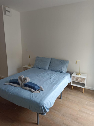 3, Studio ruffec 10, Charente