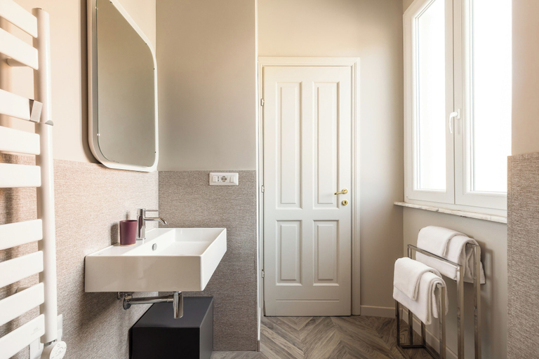 Bathroom 4, Vatican Lovely And New 2 Br Apartment, Roma