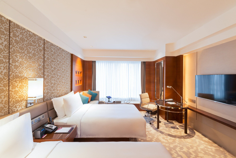 Bedroom 4, Crowne Plaza MACAU by IHG, Macao