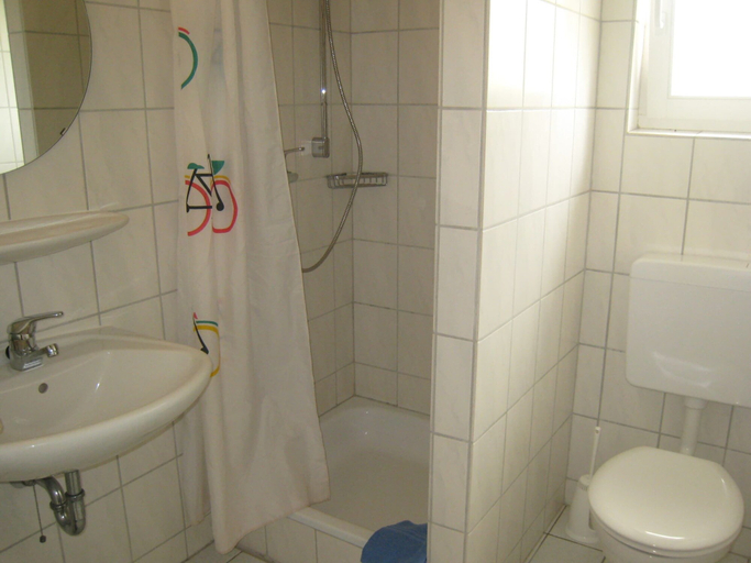 Bedroom 3, Flat in Meisberg with in-house catering, Vulkaneifel