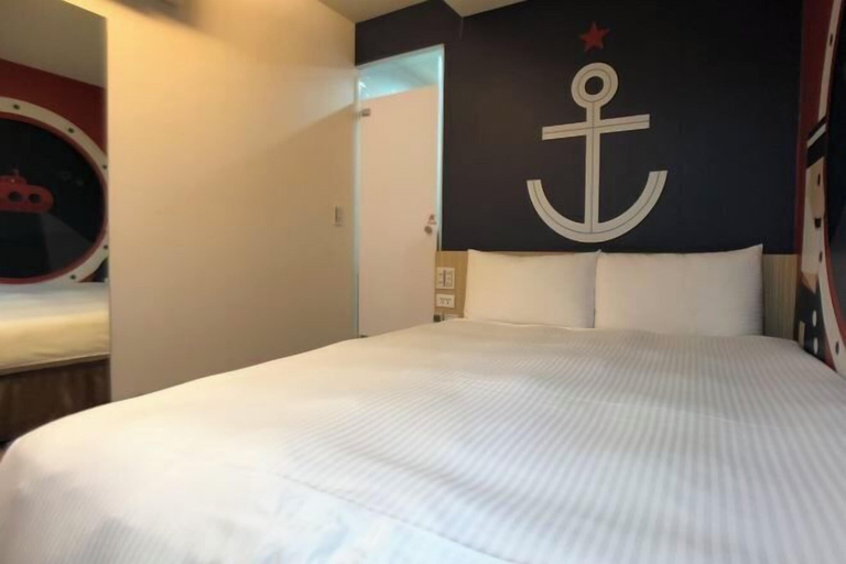 Bedroom 30