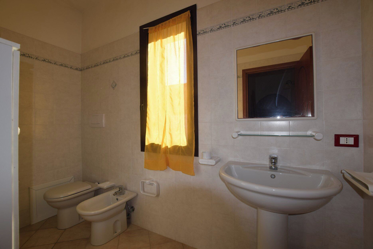 Bathroom, Residenza Agnese Sardegna, Sassari