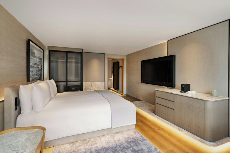 Bedroom 26