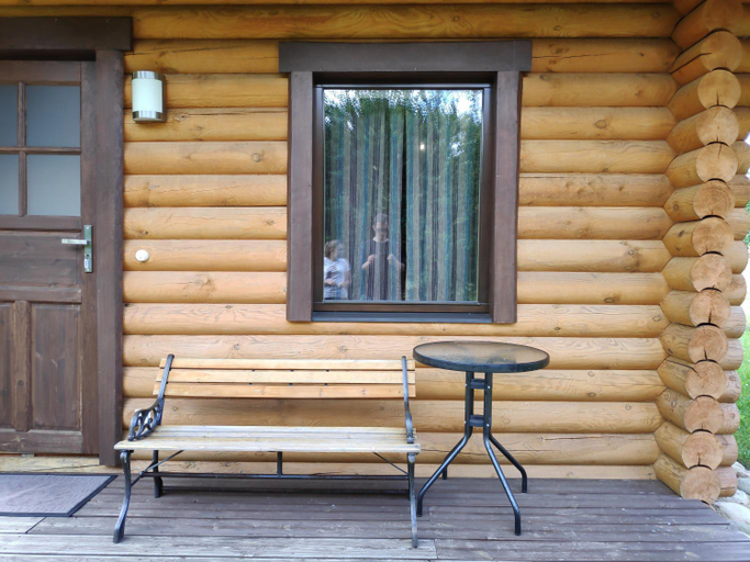 Others 4, Brivdienu majinas Zemzari, Ventspils