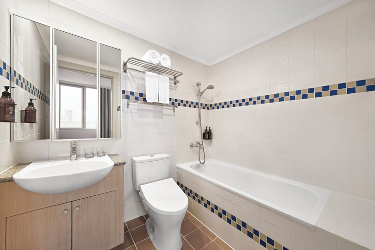 Bathroom 11
