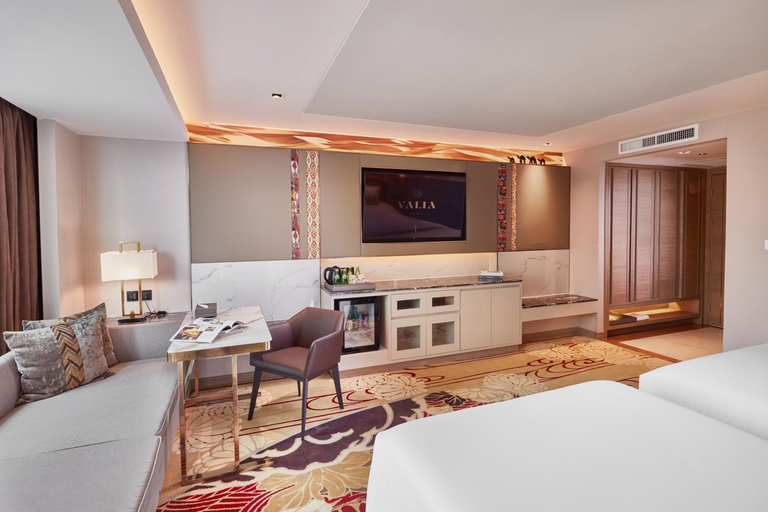 Bedroom 13