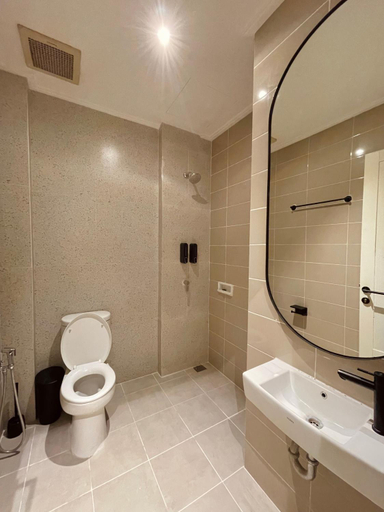 Bathroom 4, Stay Raum, North Jakarta