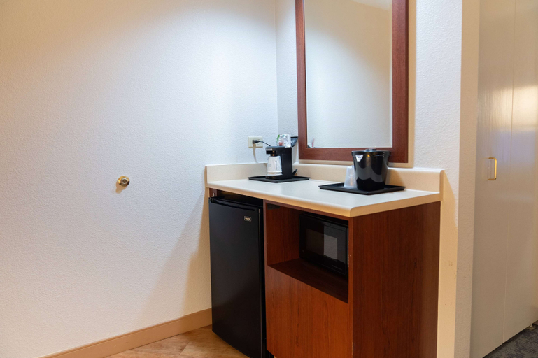Dining Room 26