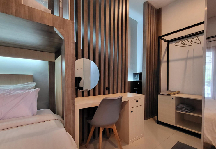 Bedroom 6
