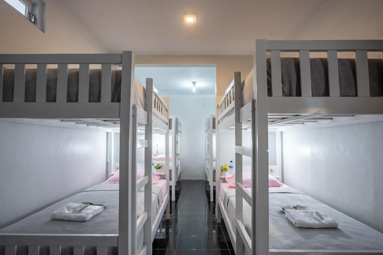 Bedroom 13