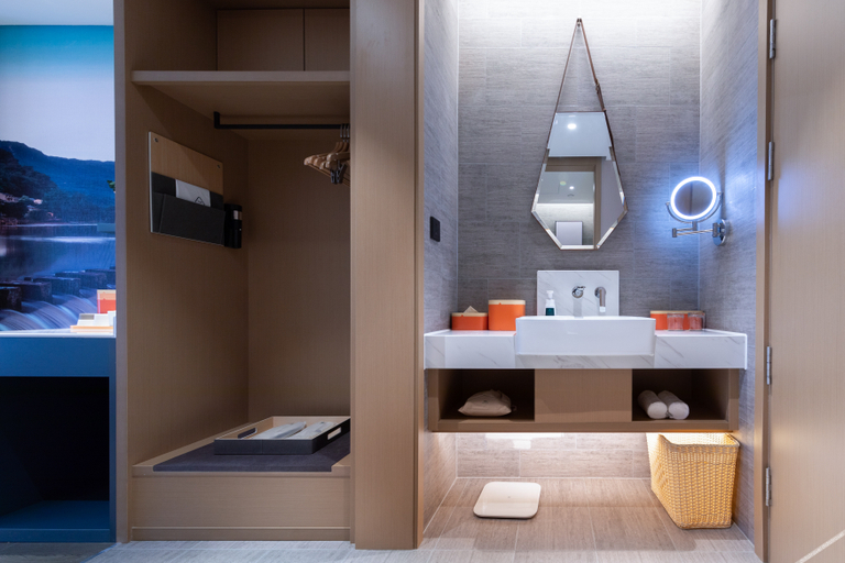 Bathroom 4, Atour Hotel Meishan Government Affairs Center, Meishan