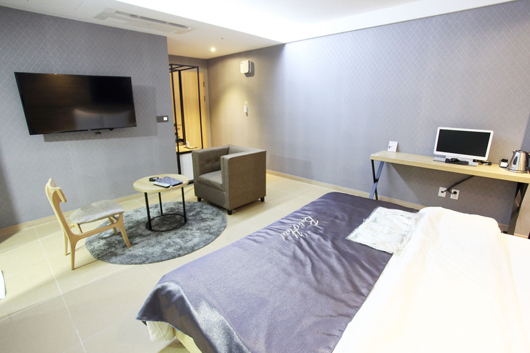 Bedroom 4, Suwon Yeongtong E, Yongin