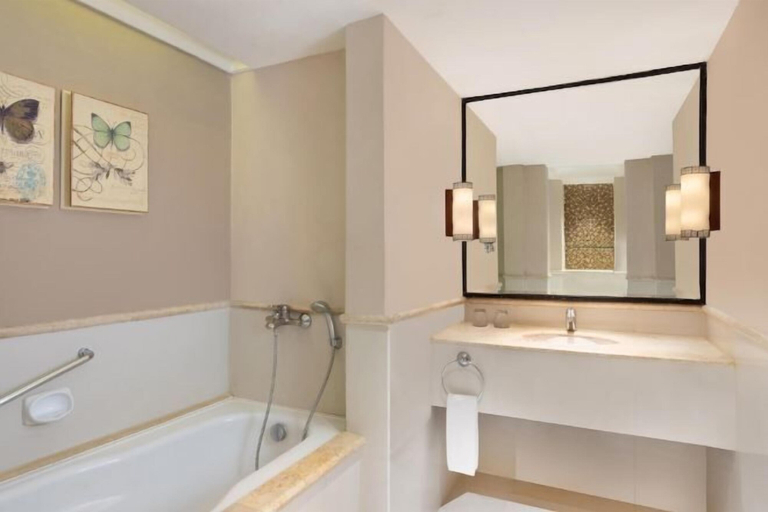 Bathroom 4
