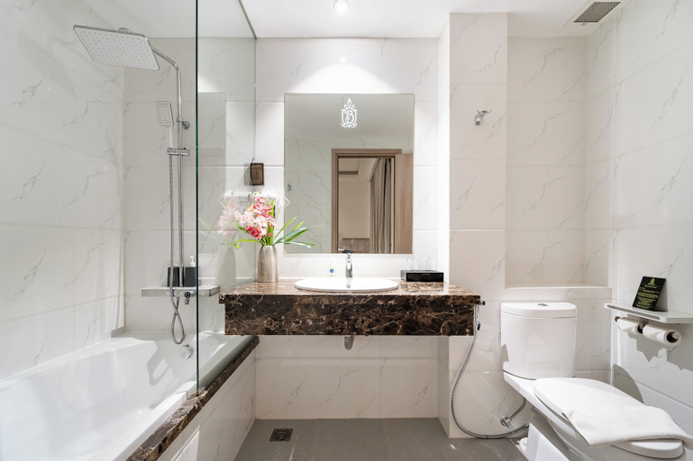 Bathroom 4