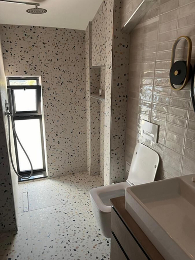 Bathroom 3, Lumi i Bardhe Hotel & Restaurant, Vlorës