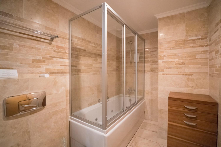 Bathroom 4, Gold City Alanya, Alanya