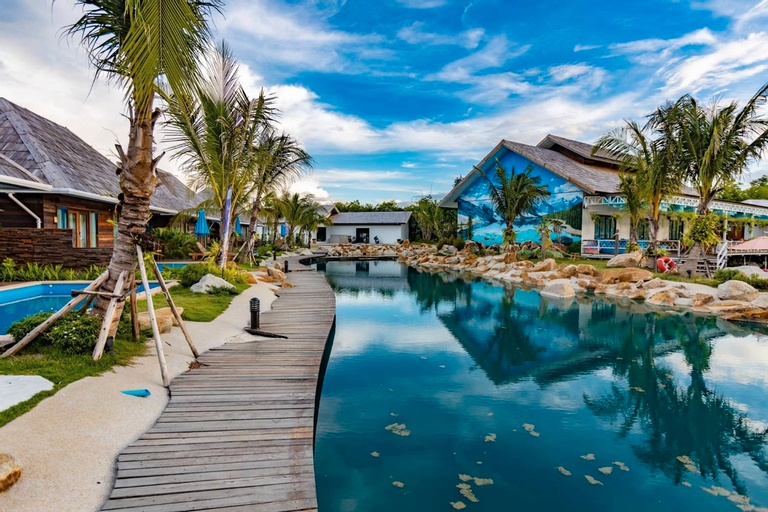 Swimming Pool 21
